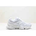 Обувки NB 9060 Triple White
