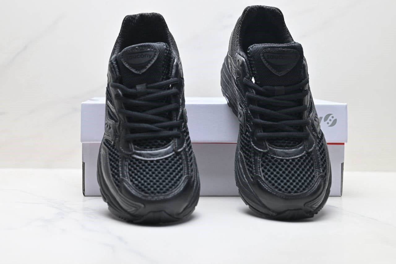 Обувки Saucony Progrid Omni 9 Armor Black
