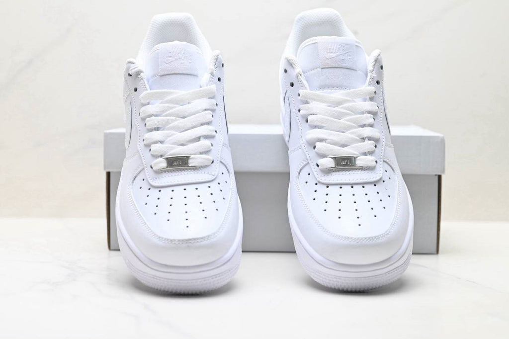 Обувки Nike Air Force 1 '07 White