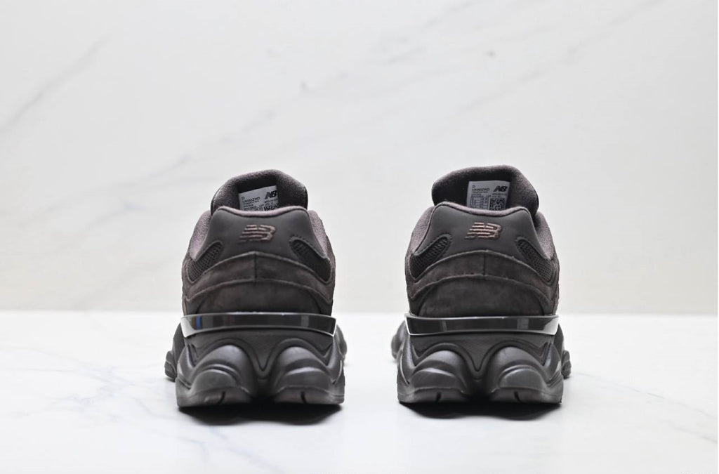 Обувки NB 9060 Brown