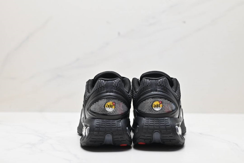Обувки Air Max DN Black