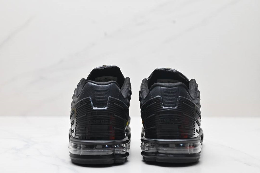 Обувки TN Air Max Plus 3 Just Do It Black