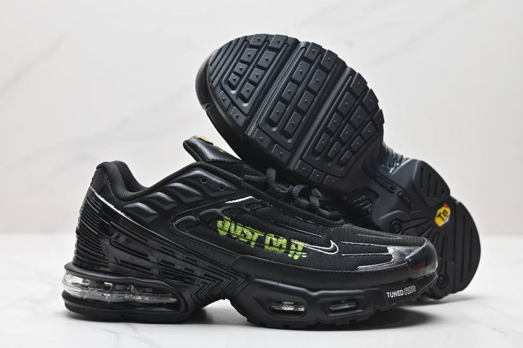 Обувки TN Air Max Plus 3 Just Do It Black