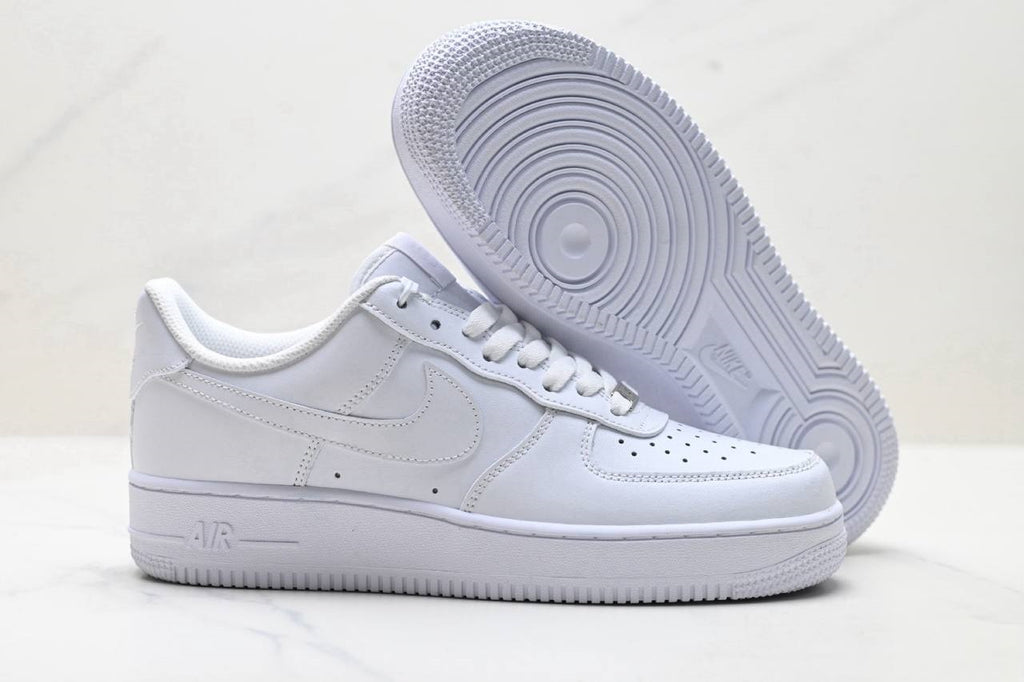 Обувки Nike Air Force 1 '07 White