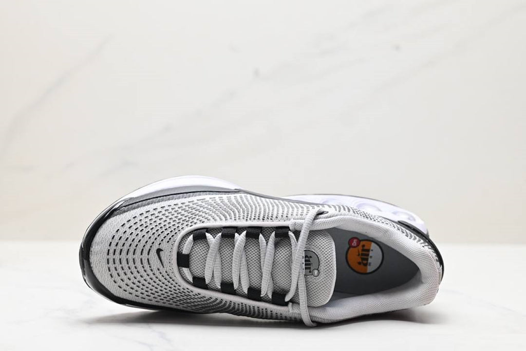Обувки Air Max DN Grey Black White