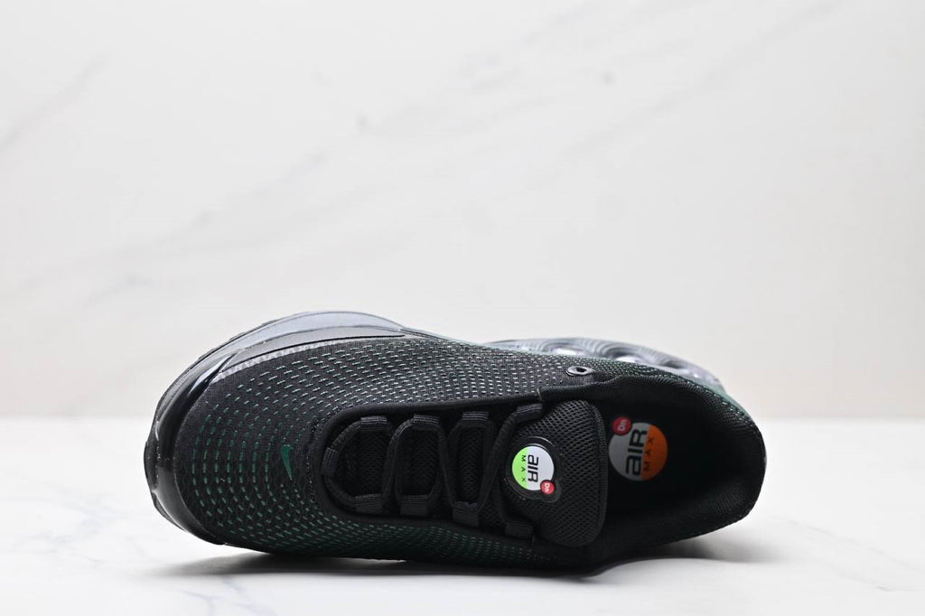 Обувки Air Max DN Hyper Cobalt Rage Green