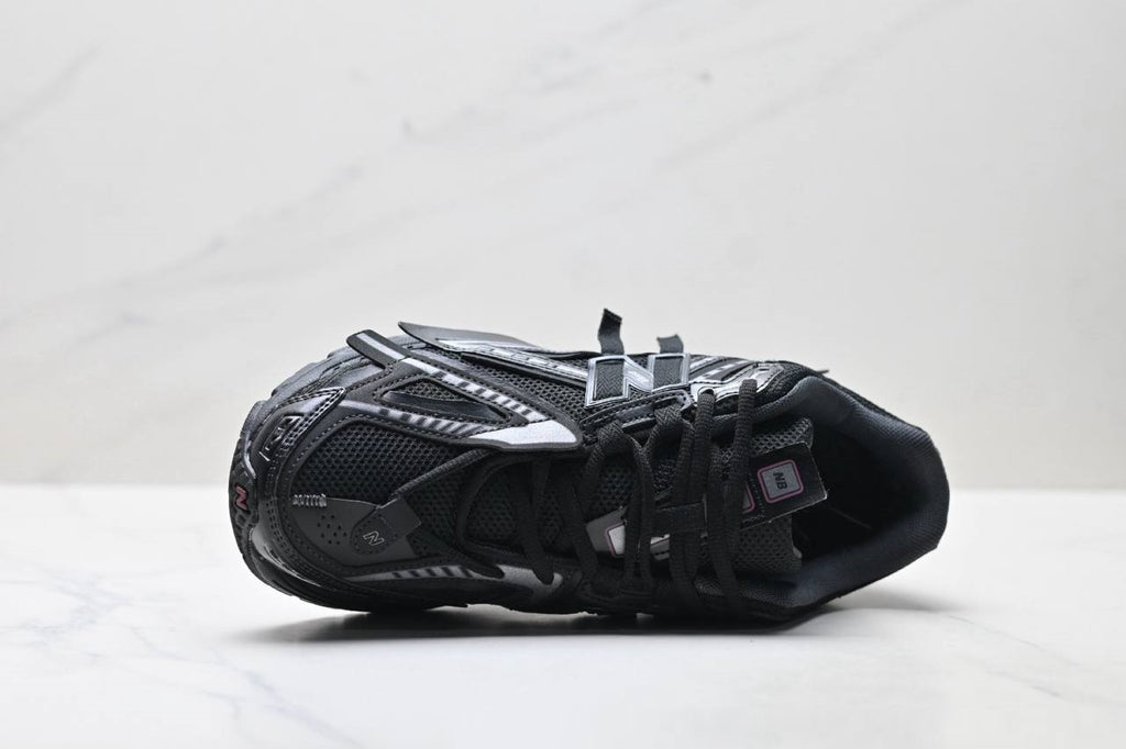Обувки NB 1906A Black