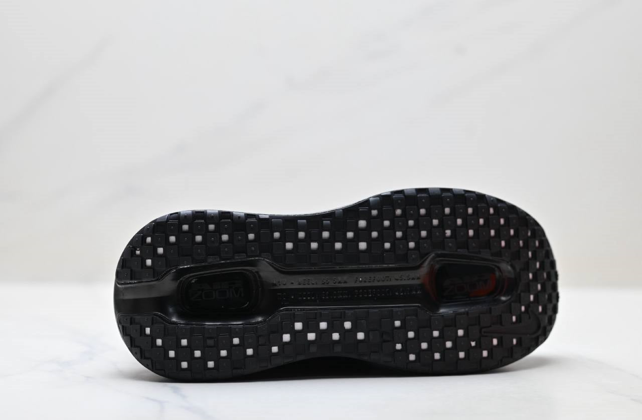 Обувки Vomero Premium SP Black