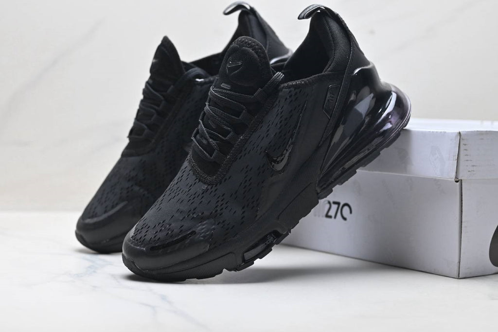 Обувки Air Max 270 Triple Black