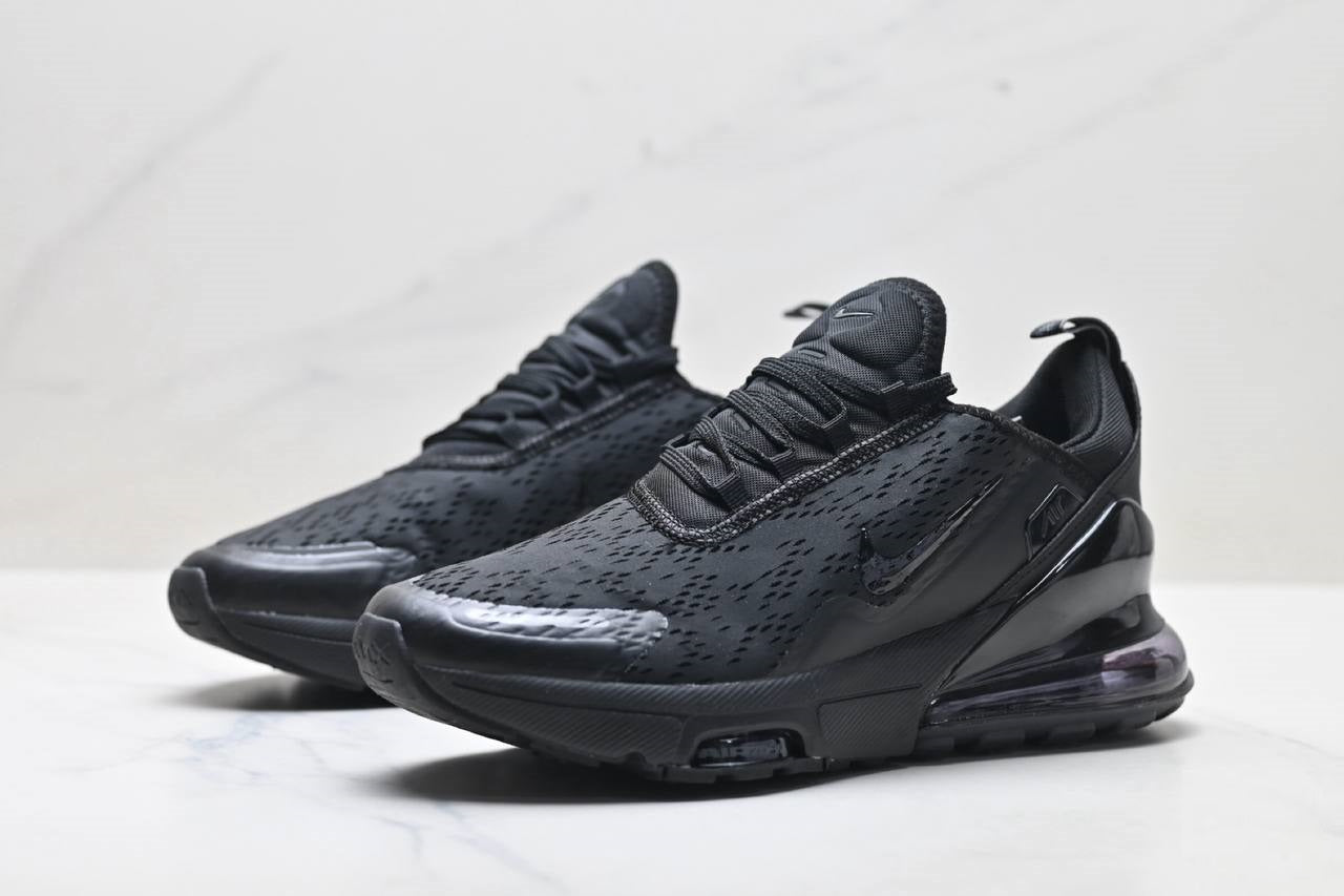 Обувки Air Max 270 Triple Black